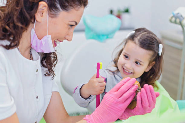 Emergency Dental Services in Crystal City, TX